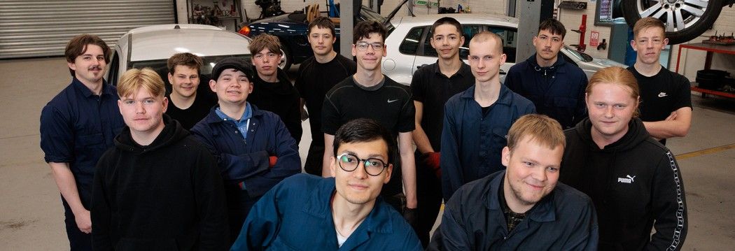 gravesend_landscape_motor_vehicle_students_smiling_2026